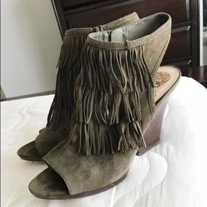 Vince Camuto fringe wedges